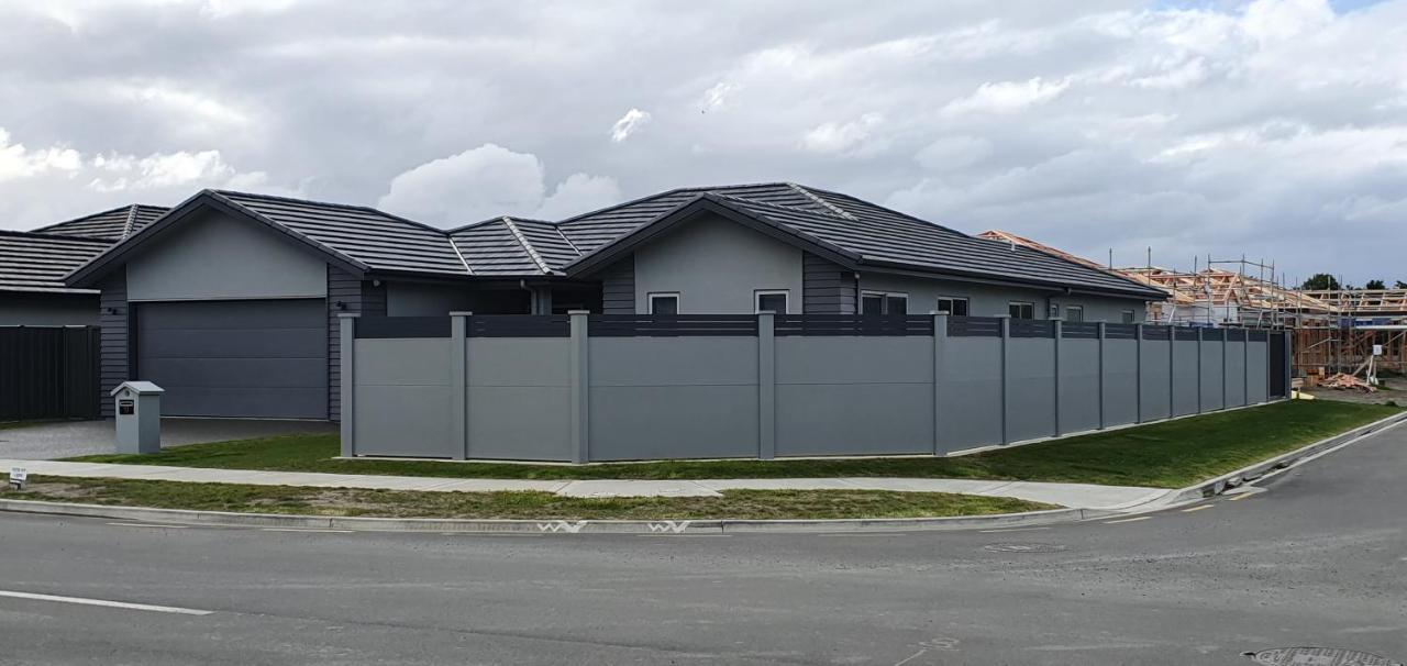 Home Away From Home Napier Exterior photo